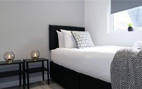 The Kop End Hotel By Serviced Living Liverpool